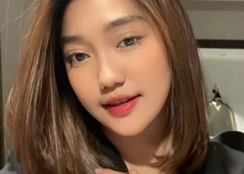 CHIKA YANG LAGI VIRAL 20 JUTA VIDEO EXPLAINED