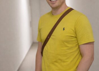 Russian Man ‘Yaytseslav’ Accused of Secretly Recording S*x Encounters With African Women, Viral Videos Spark Outrage